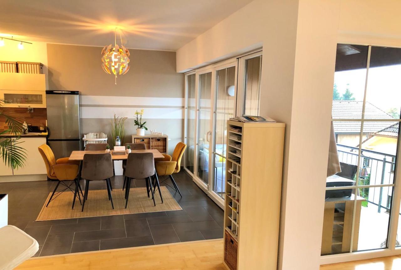 Fewo Atterseeperle - 80M2 Mit See- Und Gebirgsblick Steinbach am Attersee Εξωτερικό φωτογραφία